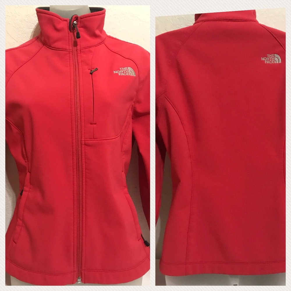 🔴Sold🔴 North Face pink Jacket